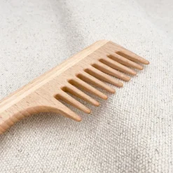 Peigne afro en bois
