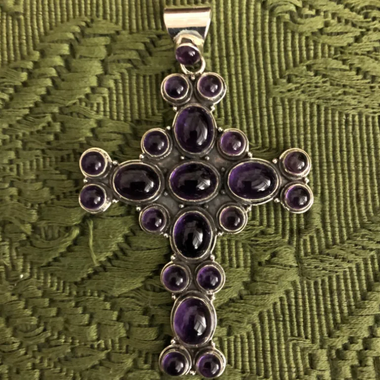 Pendentif croix améthystes sur argent