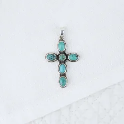 Pendentif croix turquoise sur argent