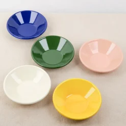 Petite assiette creuse en émail Ø 17cm