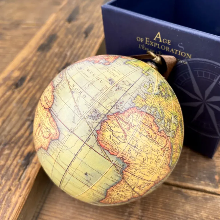 Petit globe terrestre à suspendre