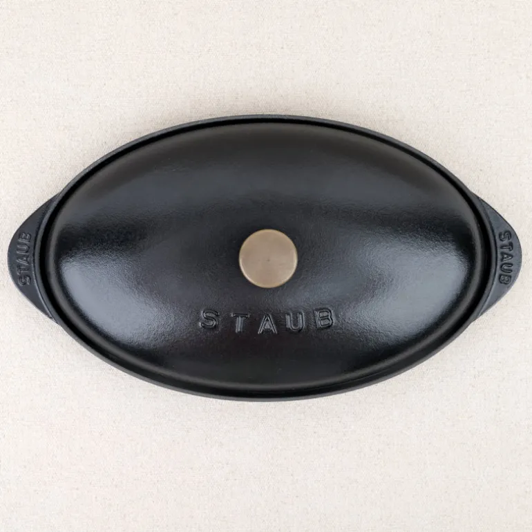 Plat de cuisson ovale en fonte Staub