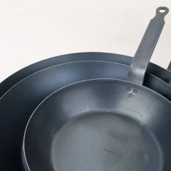 Poêle tôle d'acier "la Lyonnaise" De Buyer