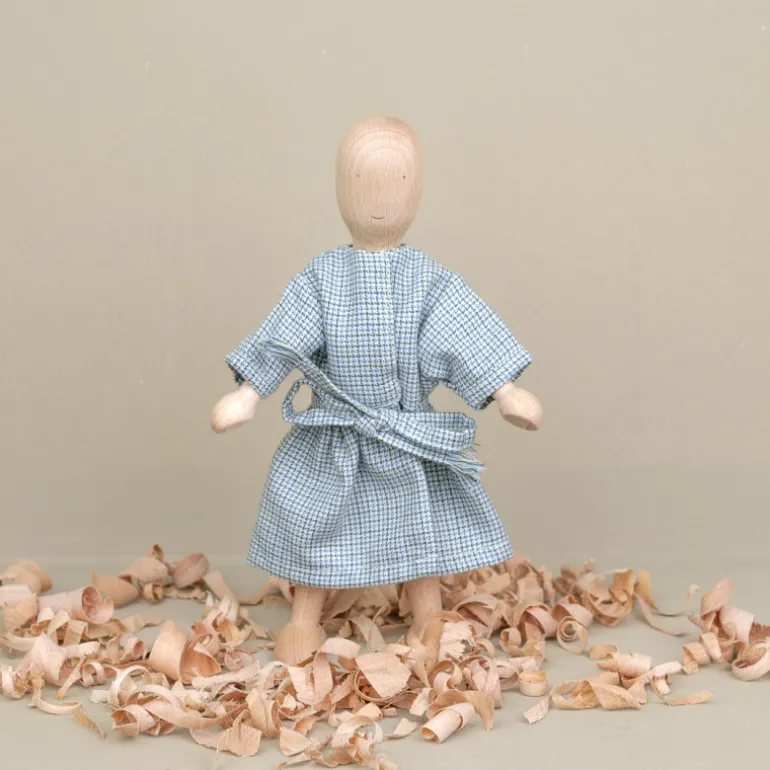 Poupées articulées en bois