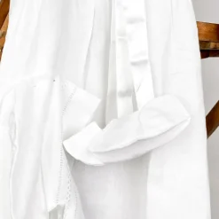 Robe de baptême avec béguin et chaussons