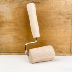 Rouleau conique à étaler la pâte