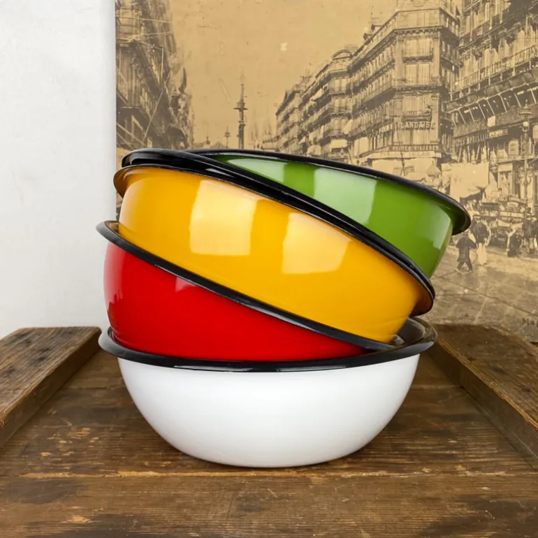 Saladier en émail coloré