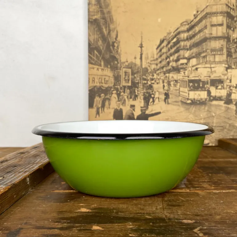 Saladier en émail coloré