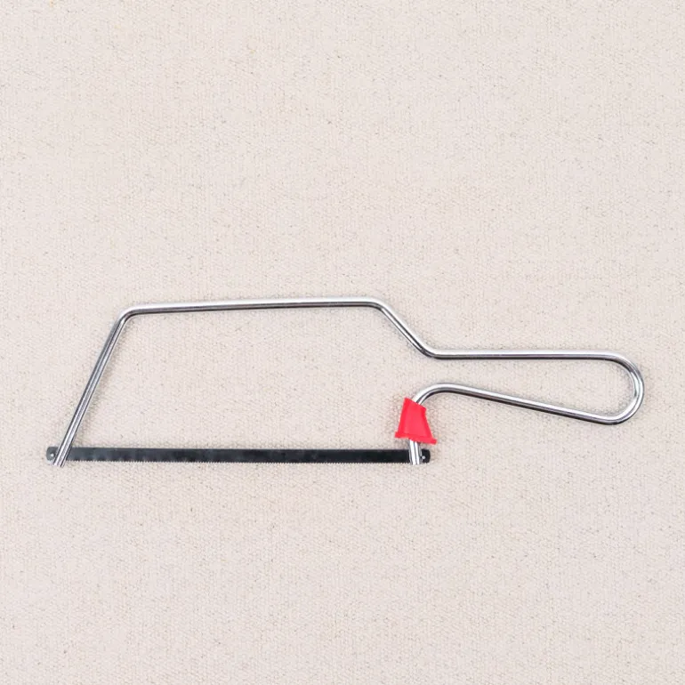 Scie de maquettiste