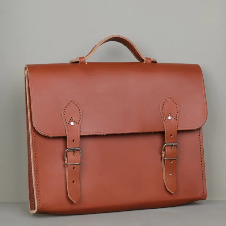 Serviette en cuir type cartable