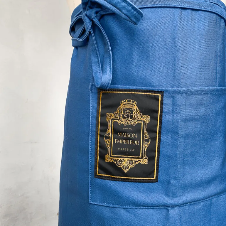 Tablier court en coton bleu Maison Empereur