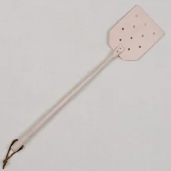 Tapette à mouches en cuir