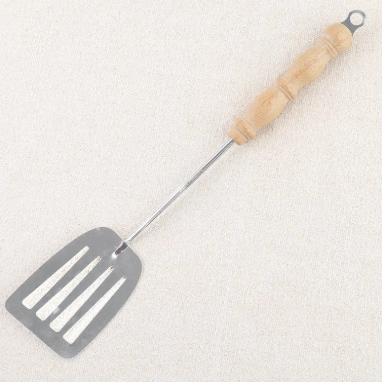 Ustensiles de cuisine en hêtre et inox