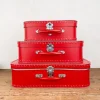 Valise rouge en carton
